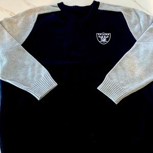 Men’s Las Vegas Raiders Vneck Sweater size large NWTs